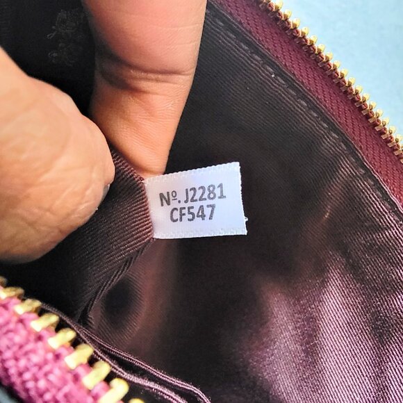 NWOT Coach Black Cherry Corner Zip Wristlet with Charms | FREE Shipping! - Picture 3 of 4